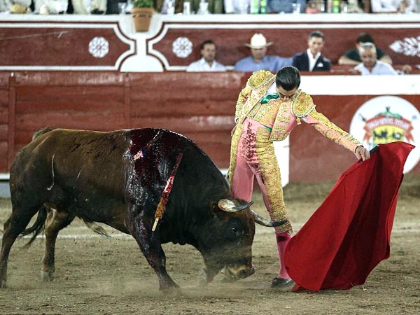 Por el pit�n izquierdo