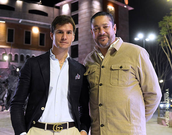 El ganadero Isaac Garc�a con Daniel