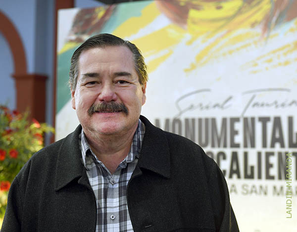 Dr. David Mart�nez, jefe de los m�dicos