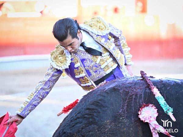 Sentidas tandas por la diestra