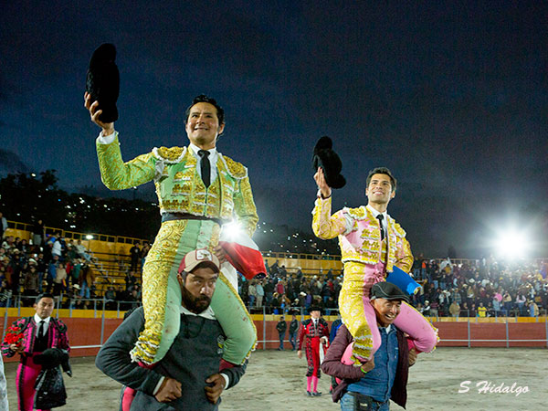 Angelino y Mart&iacute;nez rivalizan en Xalostoc