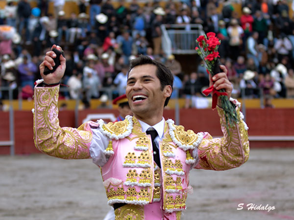 Francisco Mart�nez, meritorio triunfo