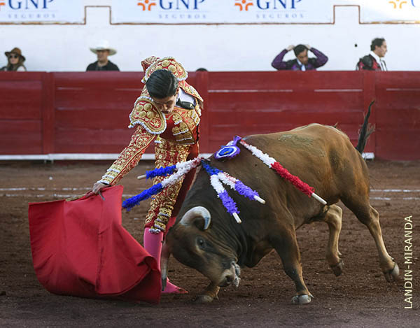 Tanda de trazos largos