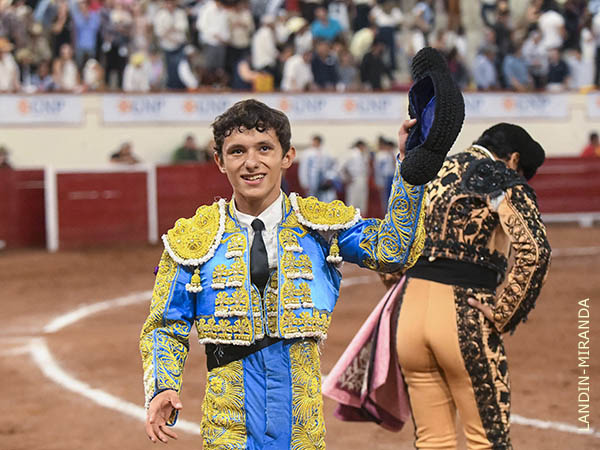 Vuelta con fuerza de Isa�as L�pez