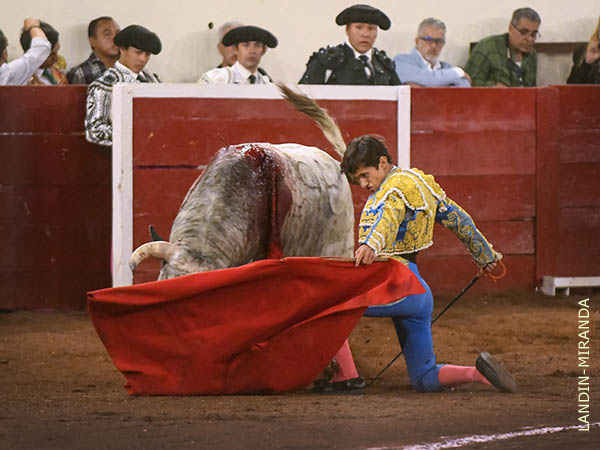 Compromiso afrontado con categor�a