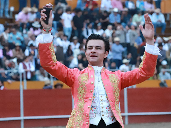 La segunda a la espuerta