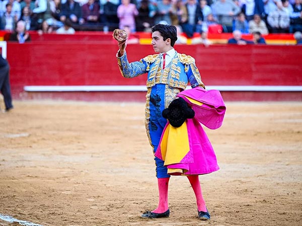 La segunda a la espuerta