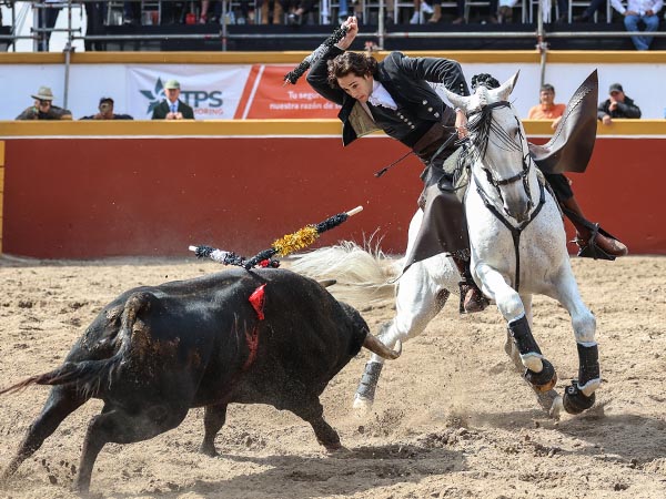 Lucimiento en los medios