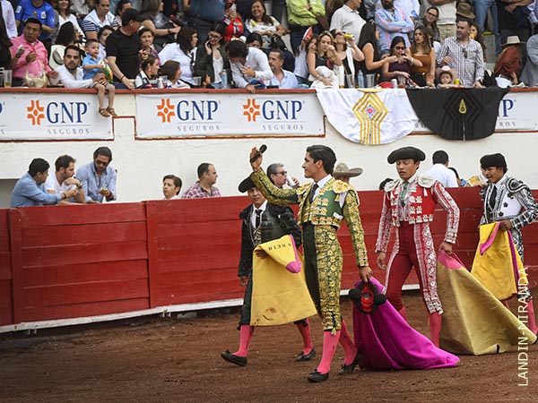 Jairo pase� �na oreja