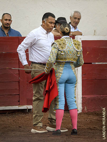 La montera para Ismael Rosas