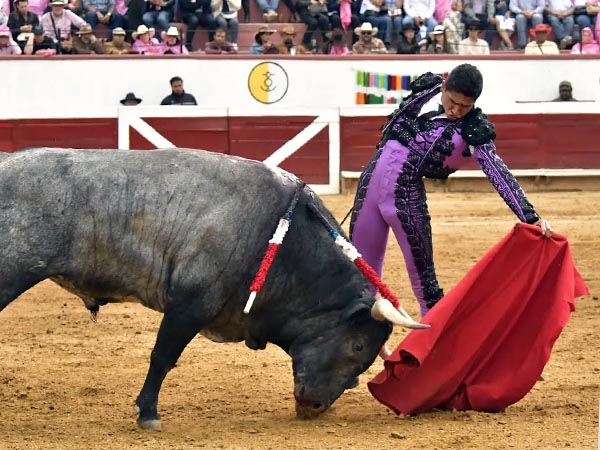 Por el pit�n izquierdo