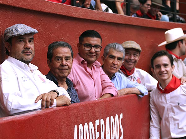 La crema de los taurinos en San Luis