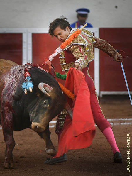 Intenso en su actuaci�n