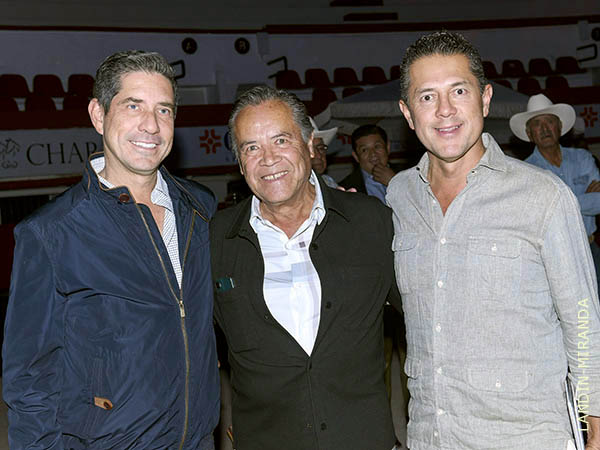 Jan Espinosa, C�sar y Gustavo