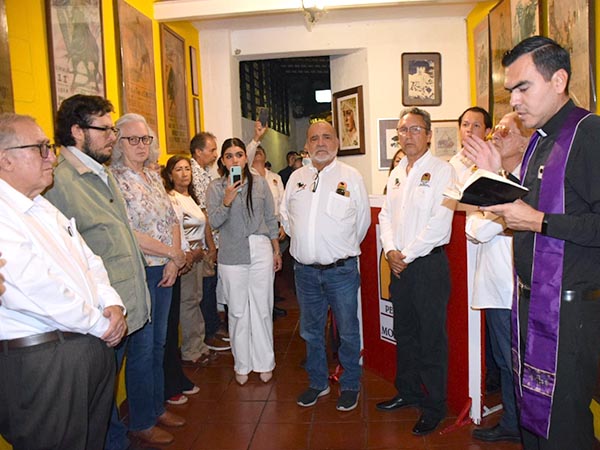 Bendici�n del nuevo local