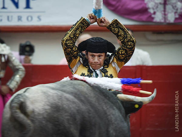 Alejandro, desmonterado en el par