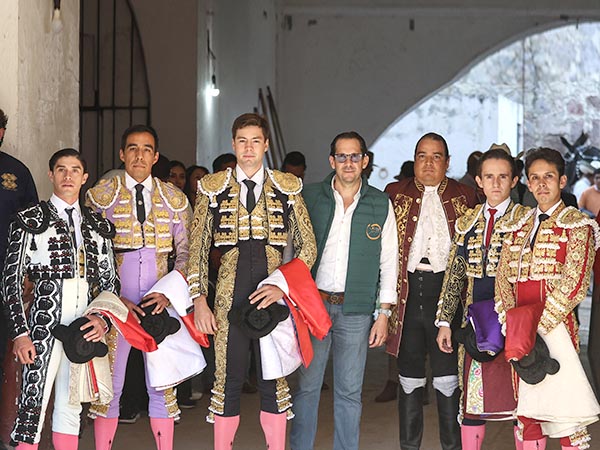 Protagonistas de la corrida en Pachuca