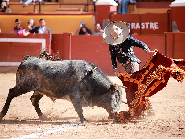 Juan Antonio Hern�ndez a la mexicana