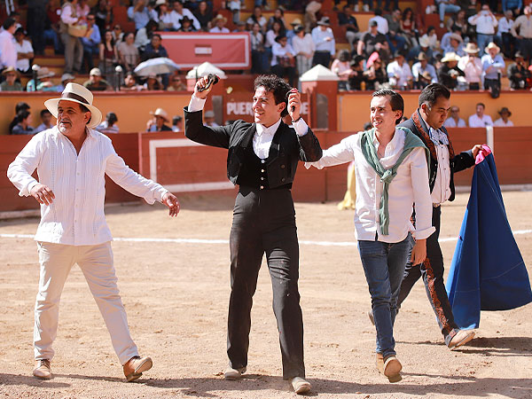 H&eacute;ctor Gabriel triunfa en Tlaxcala