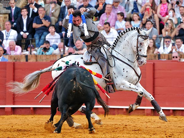 La suerte a dos manos