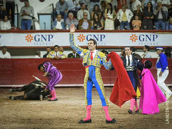 Arrojado, vino a este mundo a entregarse