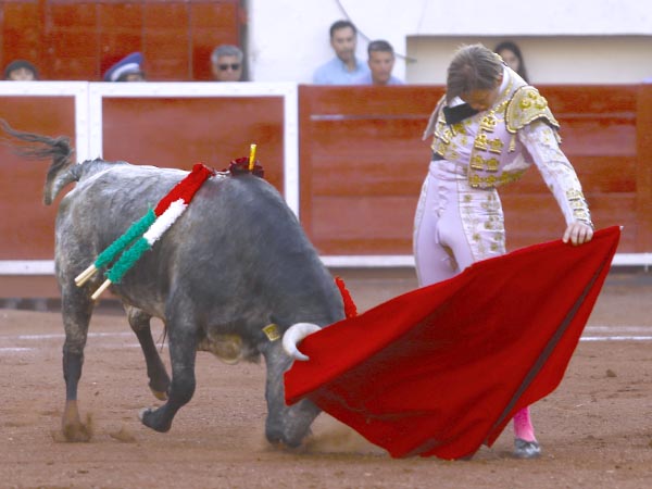 Padilla, pasajes de val�a por el izquierdo