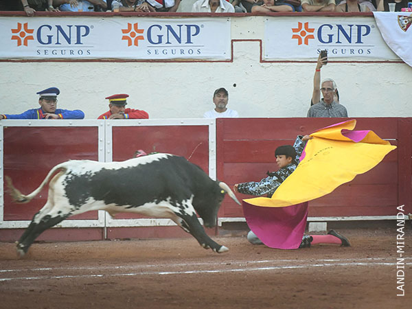 El saludo de Juan Miguel S�nchez