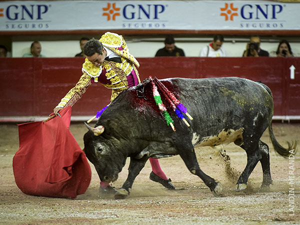 Regusto del mejor toreo a la mexicana