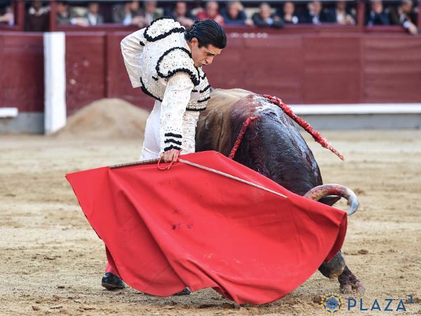 Por el pit�n derecho