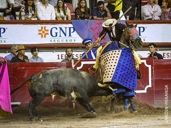 La pelea del sexto