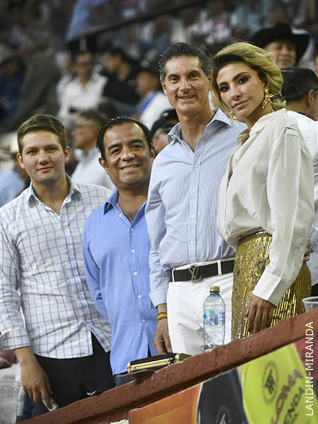 Fernando Ochoa, en primera fila de palco