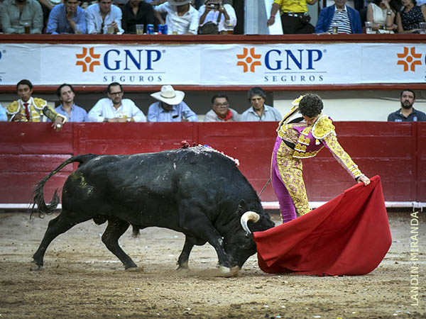 Se vibr� con el arte del madrile�o
