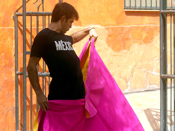 Ensayando una chicuelina