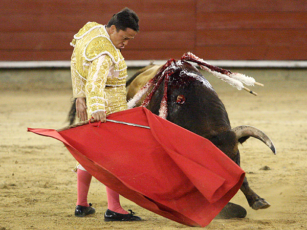 Guerrita, imponi�ndose