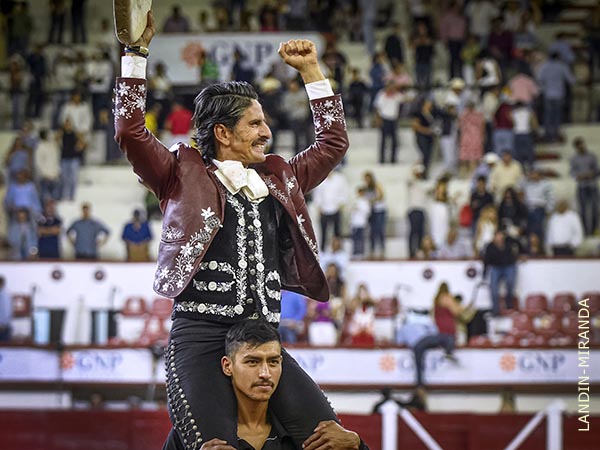 Reivindic� su calidad de figura en M�xico