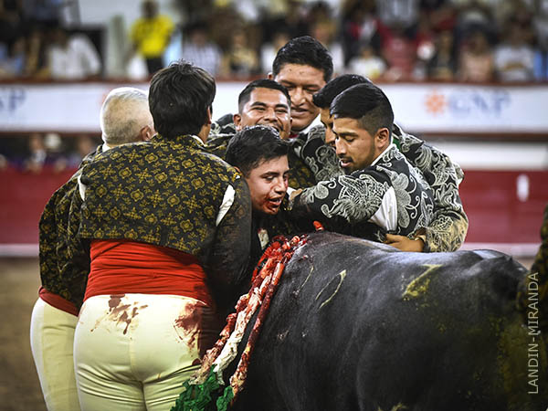 Pega consumada de los nacionales