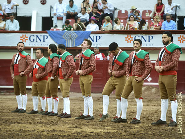 Forcados de Turlock, en el serial de feria