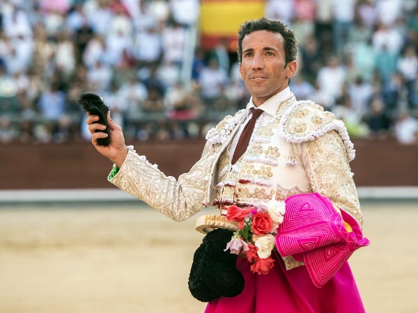 La "c&aacute;tedra" ignora el esfuerzo de toreros