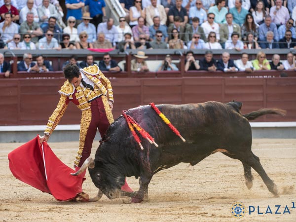 Acompasado por el derecho