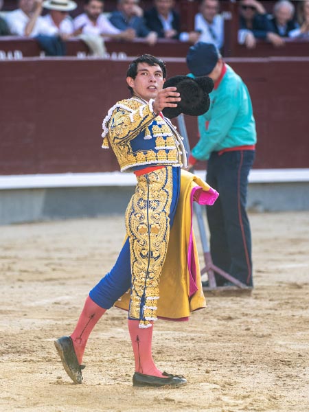 Ovaci�n en el tercio al mexicano