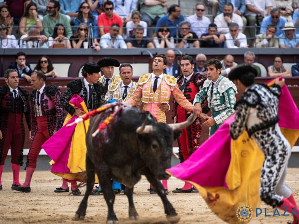 Auxilio inmediato de sus compa�eros