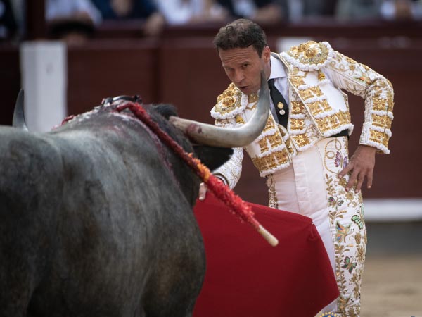 Ferrera, primer espada