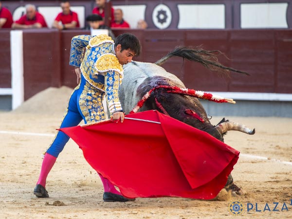 Descolgando el cuello con entrega