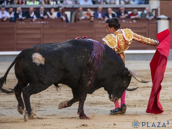 Compromiso durante toda la lidia