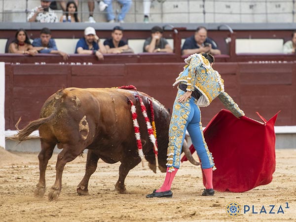 �lvaro de Chinch�n, primer espada
