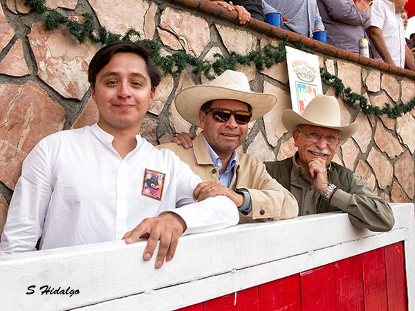 Sergio Hern�ndez y amigos