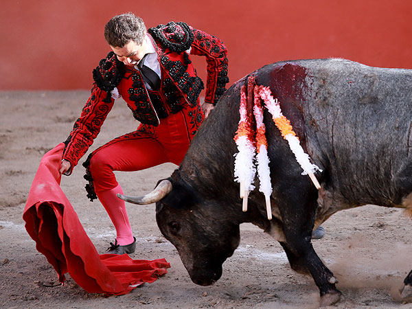 Inici� con torer�a
