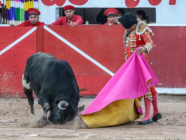 San Rom�n, a la ver�nica