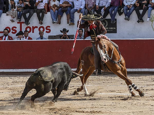 Gamero abre el festejo