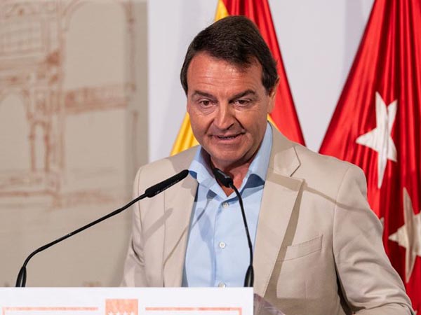 Rafael Garc�a Garrido, gerente de la plaza